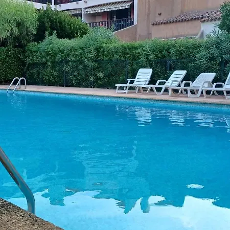 Saint-raphael Bel Piscine Apartamento *